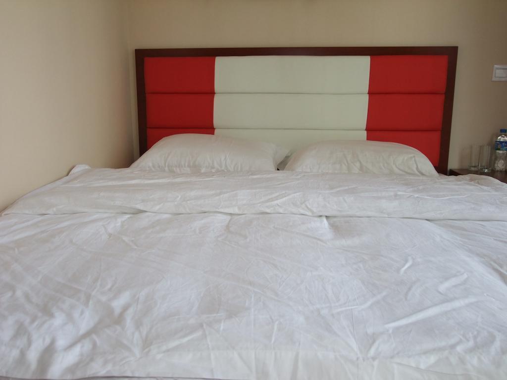 Chun Tian Hui Gu Holiday Hotel Côn Minh Phòng bức ảnh